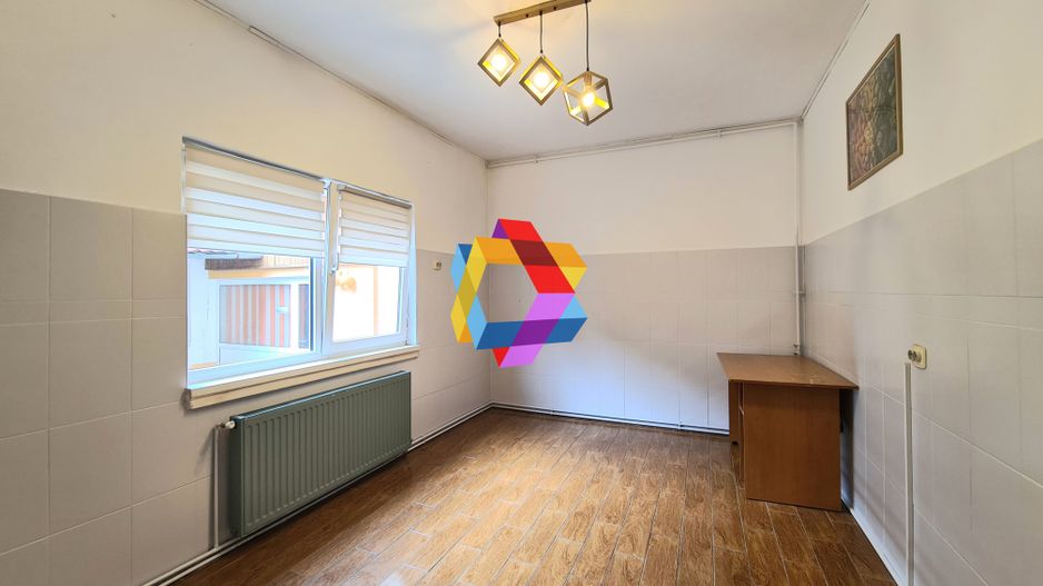 Spatiu birouri de închiriat Brasov - 200 mp  # spatii-comerciale-brasov.ro - Poză 11