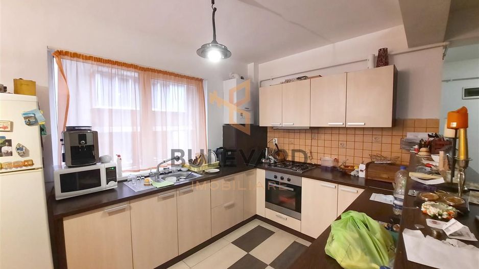 Apartament  3 camere 89 mp + 20 mp terase parcare cartier Buna Ziua - Poză 3