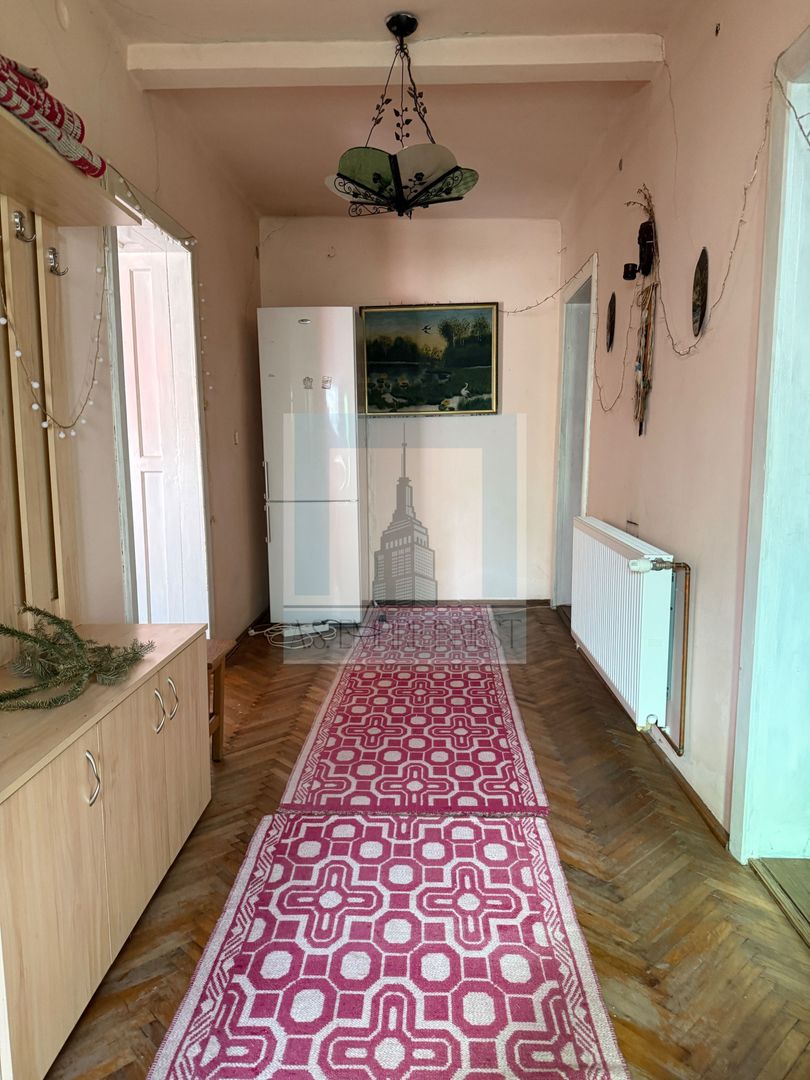 Casa 3 camere,singur in curte,360 mp teren - Halchiu/Brașov - Poză 15