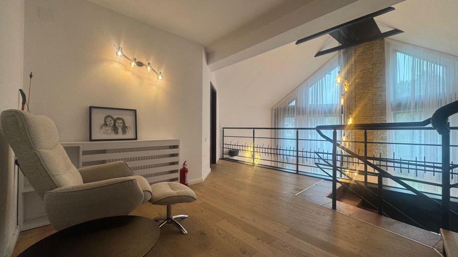 Pensiune deosebită în Bran || priveliște panoramică, facilitati premium - Poză 19