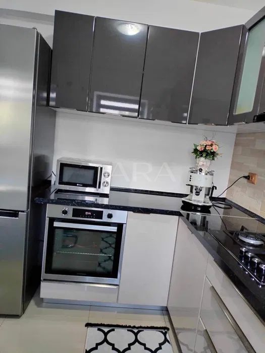 Apartament cu 2 camere de vanzare in zona centrala - Poză 3