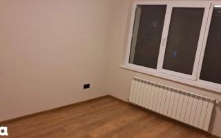 Vanzare apartament  renovat complet, zona Parfumul Teilor, etaj 1. - Poză 10