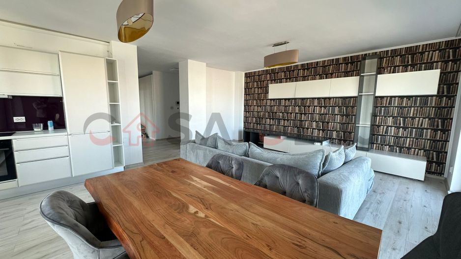 Apartament de lux, cu terasă generoasă – confort și rafinament în Gheorgheni - Poză 2