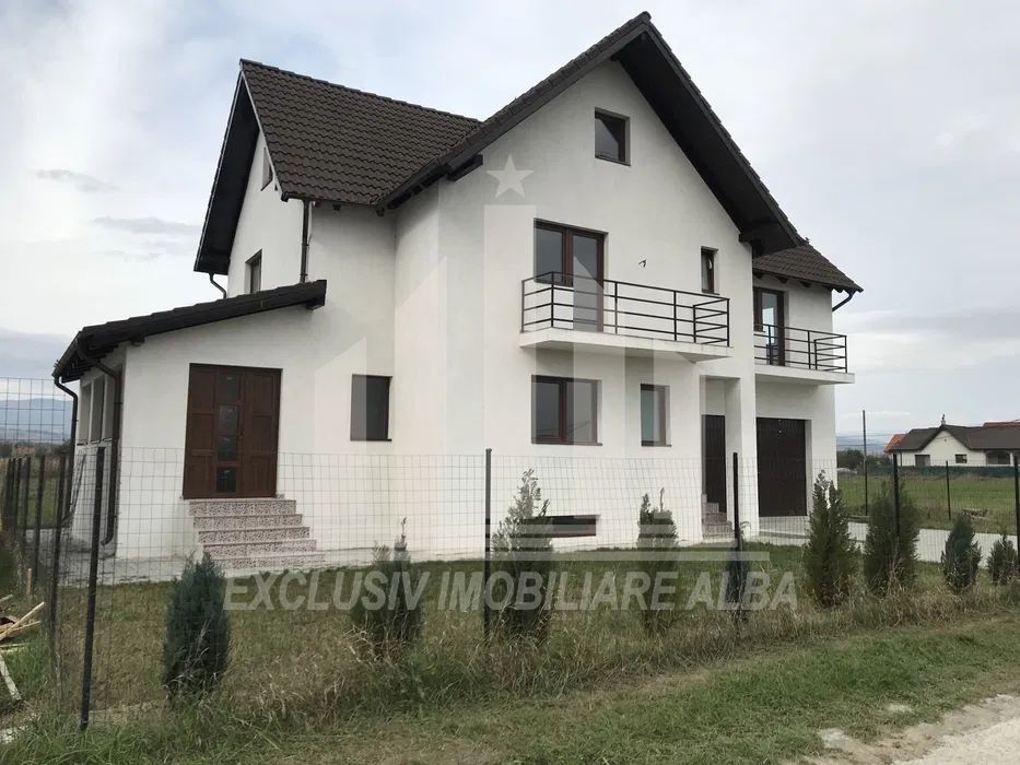 Casa individuala de vanzare, Partos - Poză 1