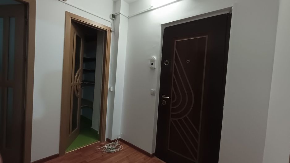 Apartament 3 camere, 62 mp, etaj 2 – Ideal pentru familie! - Poză 1