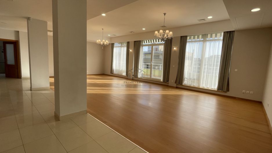 PENTHOUSE SUPERB CU 4 CAMERE LA INCHIRIERE LANGA PARCUL HERATSRAU - Poză 12