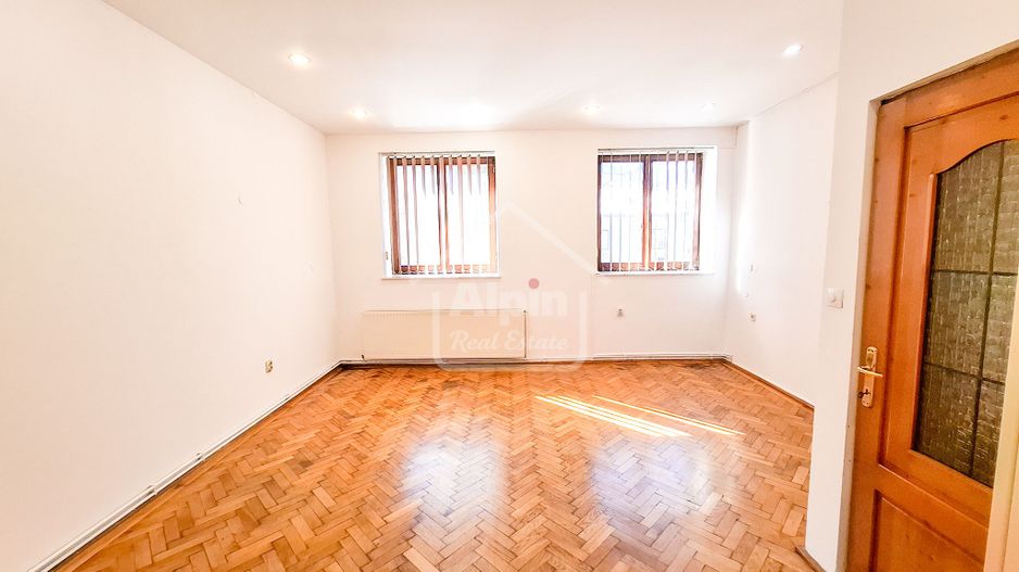 Pretabil Birouri I Central - Poză 9