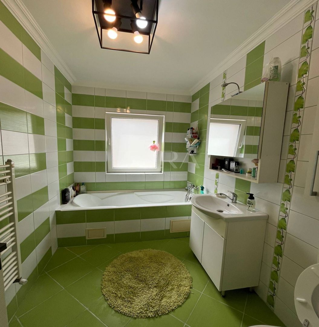 Apartament cu 2 camere decomandat, Florești, Eroilor. - Poză 5