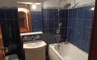 Etaj 1, P-ta Voievozilor, 3 Camere Decomandat zona Alexandru cel Bun - Poză 6