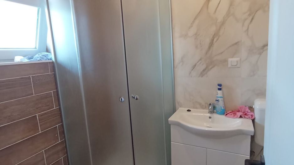 Bucurestii noi Pajura 1 Mai - Poză 2