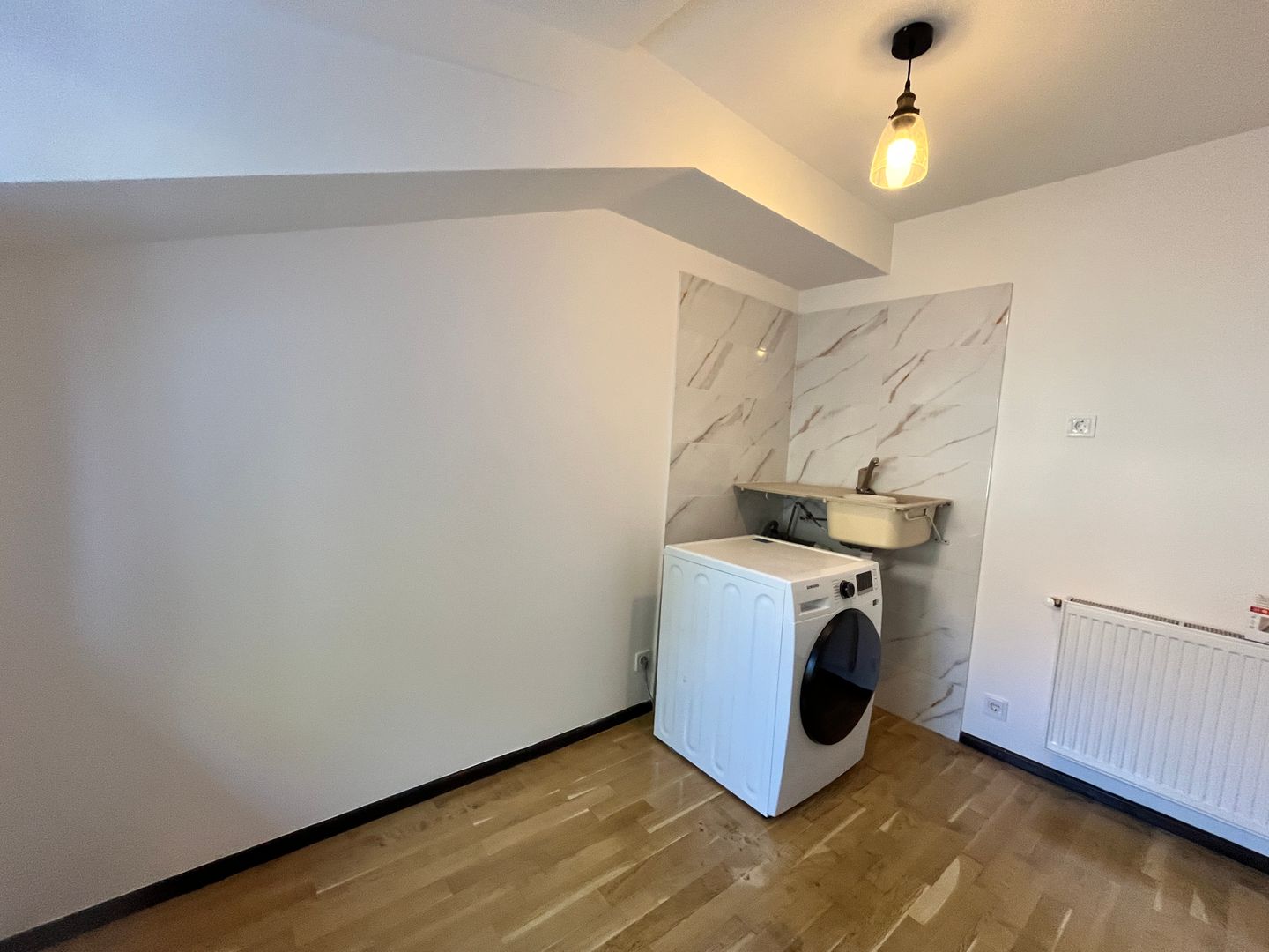 APARTAMENT SUPERB CU 5 CAMERE  LA INCHIRIERE PE SOSEAUA NORDULUI - Poză 12