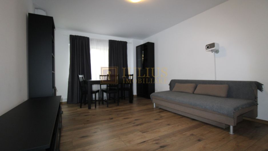 Zona Lunei, 3 camere, centrala proprie. - Poză 13