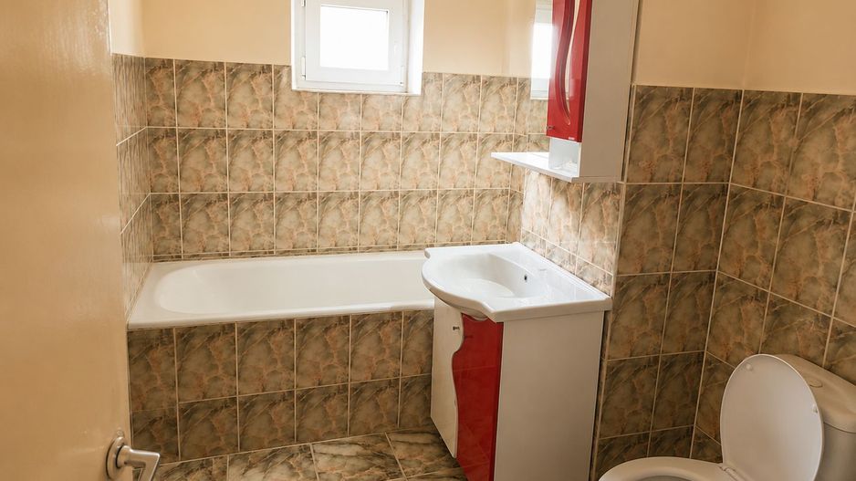 COMISION 0%, Apartament 3 Camere, Decomandat, 2 Bai, Mobilat, Bucovina - Poză 10
