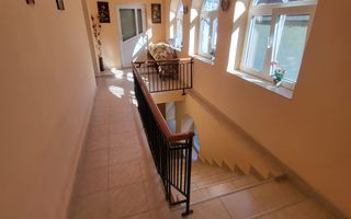 Casa in Avrig | 3 Dormitoare + Living si Bucatarie | Pivnita - Poză 2