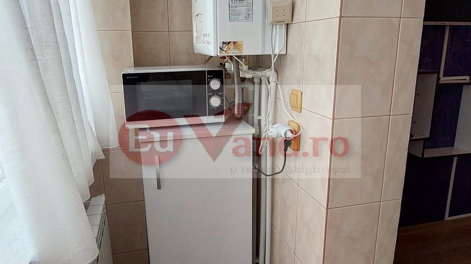 De închiriat apartament cu 3 camere, etaj 1, Siderurgistilor, 400 euro - Poză 23
