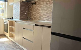 Apartament 2 camere decomandat, mobilat, cu parcare, de inchiriat in Iasi, zona CUG - Poză 3