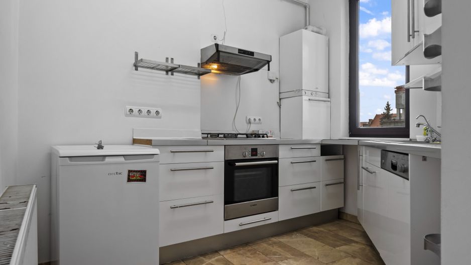 APARTAMENT 4 CAMERE ULTRACENTRAL - Poză 8