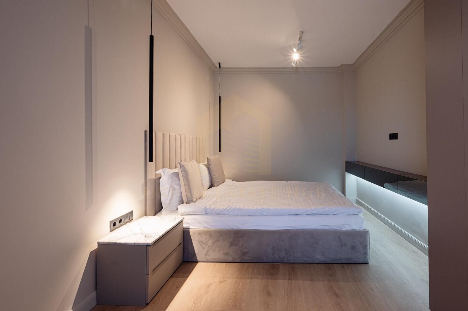 Vânzare apartament 2 camere, predare la cheie, zona Opera Nationala - Poză 2
