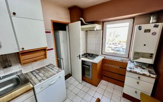 Apartament 4 camere etaj 3 intermediar  str Abatorului/Gara Mare  - Poză 4