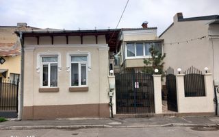 BRASADAS vinde casa curte comuna 3 cam 77mp HALA TRAIAN - Poză 1