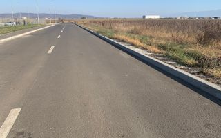 TEREN INTRAVILAN - ZONA INDUSTRIALA VEST-9000 mp, sau 18000 mp - Poză 1