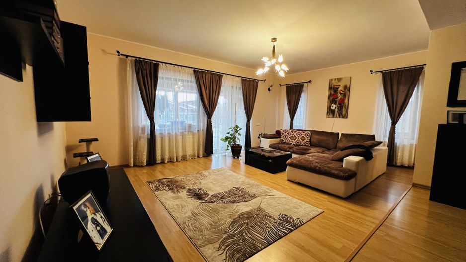 Casa in zona Centrala I 160 mp utili I Dumbravita - Poză 1