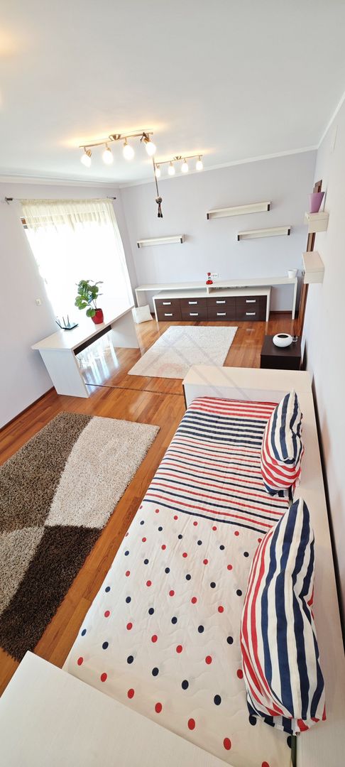 Casa spatioasa. Pretabil si pt. clinica, invatamant, camin varstnici. - Poză 33