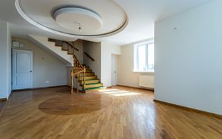 Vânzare, casă, 3 nivele + 8 ari, str. Alexandru Marinescu, Buiucani - Poză 2