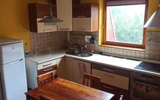 CASA CU 6 CAMERE ZONA CENTRAL - Poză 1