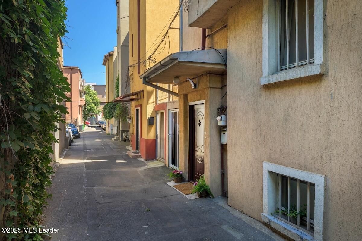 Cotroceni - Carol Davila, Townhouse 232 Mp - Oportunitate Rara - Poză 1