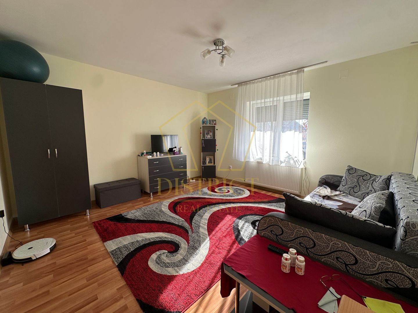 Casă Indiviudala cu 3 camere si 755 mp de teren in Giroc la asfalt. - Poză 6