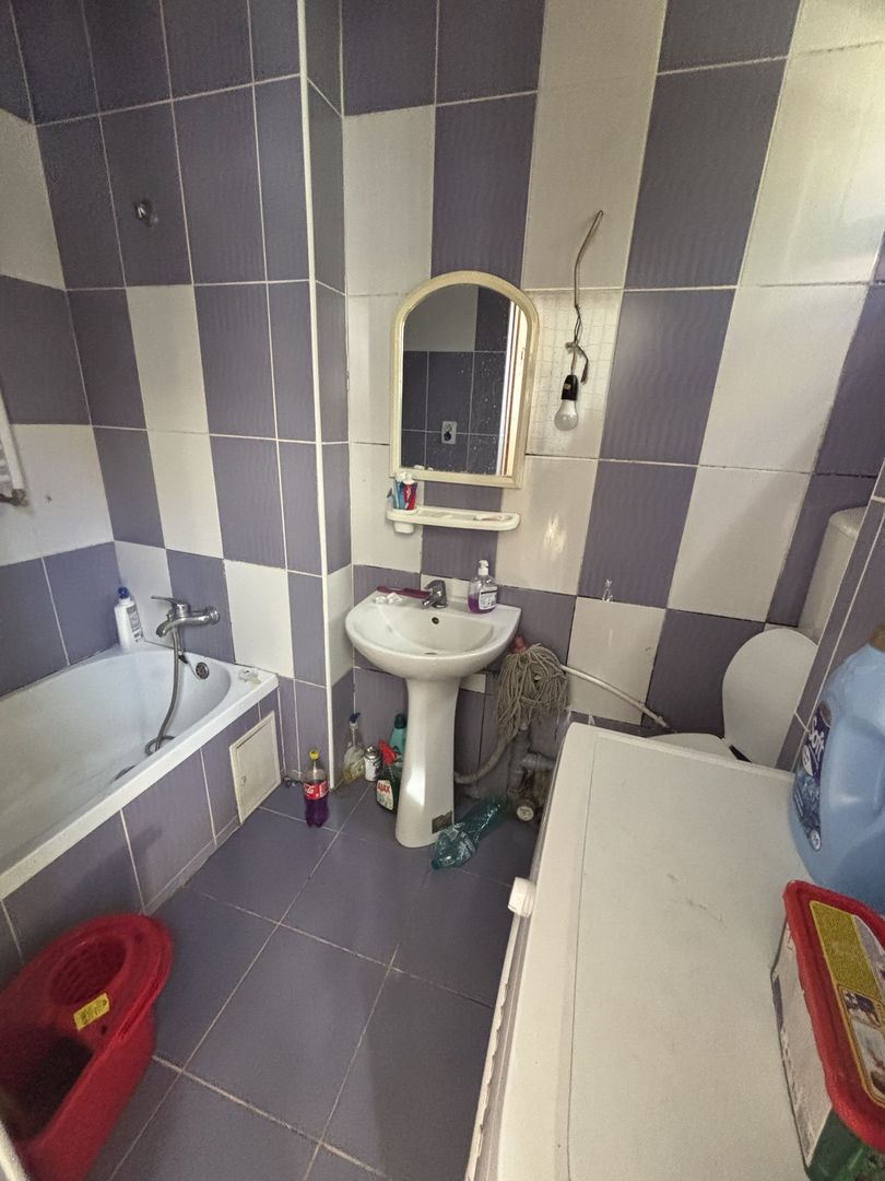 Apartament cu o camera generos zona Dimbovita - Poză 8