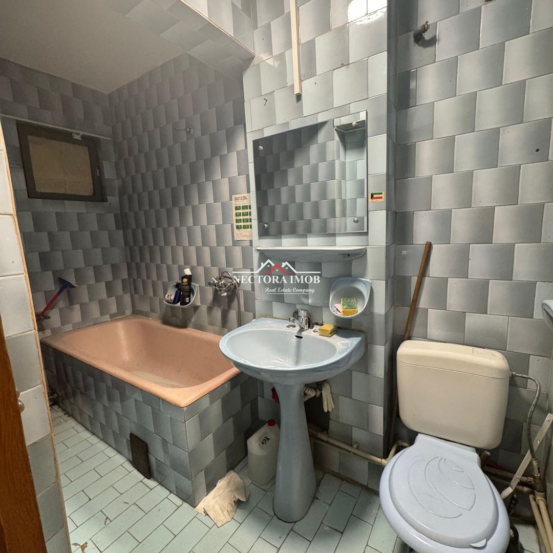 NECTORA IMOB-Spatiu comercial, Bulevardul Decebal, Trafic intens, 35mp - Poză 4