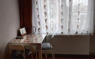 Apartament cu 2 camere de vânzare în Micro 14, Satu Mare - Poză 1