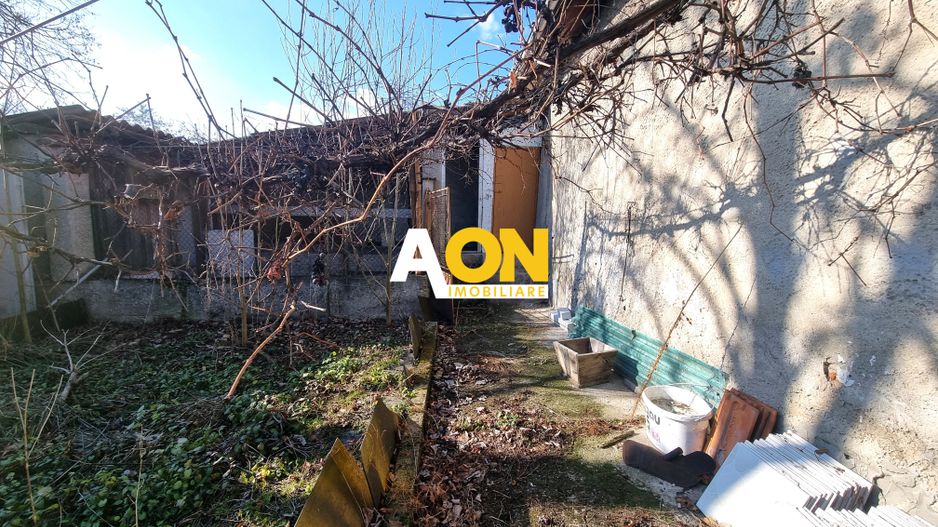 De vanzare casa 5 camere, 1092mp teren, Vintu de Jos - Poză 16