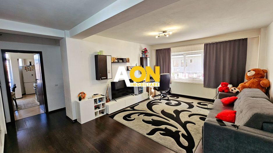 Apartament 2 camere, 55 mp utili, parter inalt, zona Stadion - Poză 1