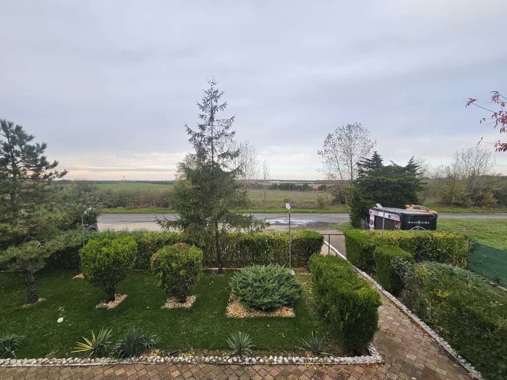 Pensiune de vanzare in Venus - Poză 6