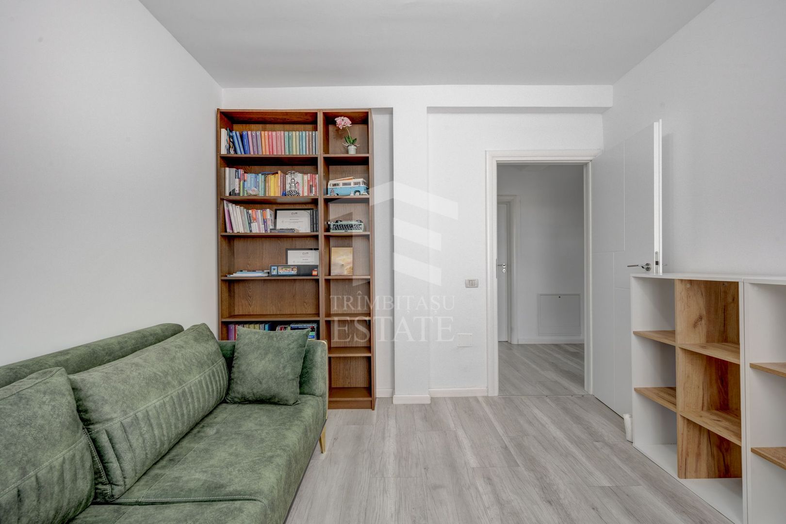 CASA SMART+PISCINA+GARAJ+Zona BARBEQUE! str. Fortului Domnești - Poză 12