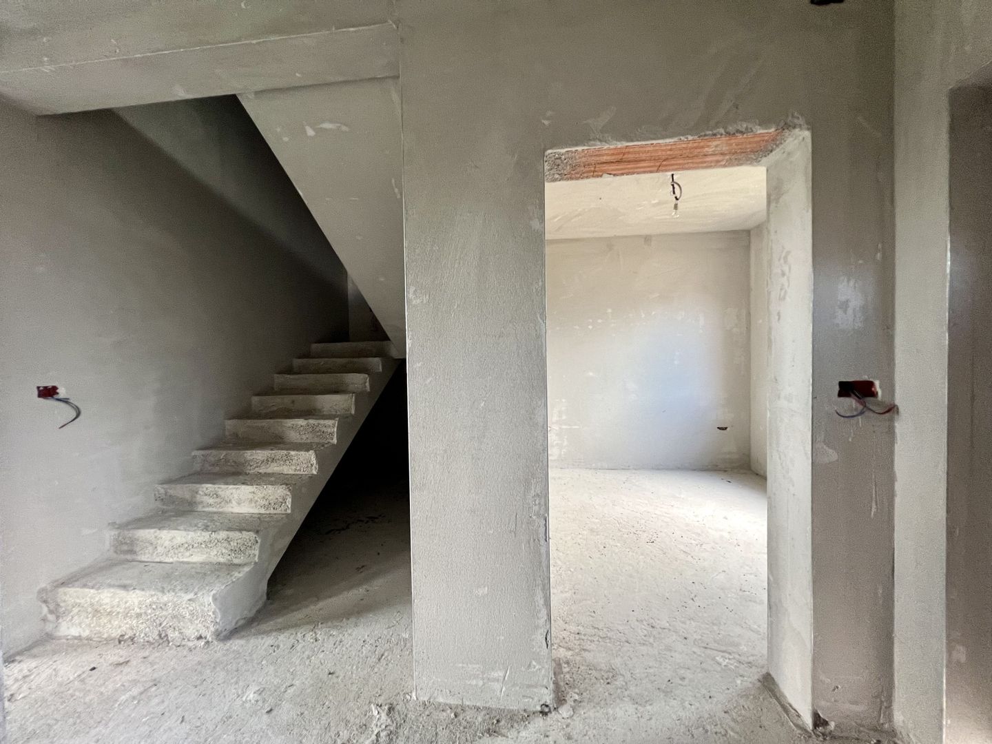 PROIECT DEOSEBIT- LOCUINTA CU 2 APARTAMENTE TIP DUPLEX - Poză 7