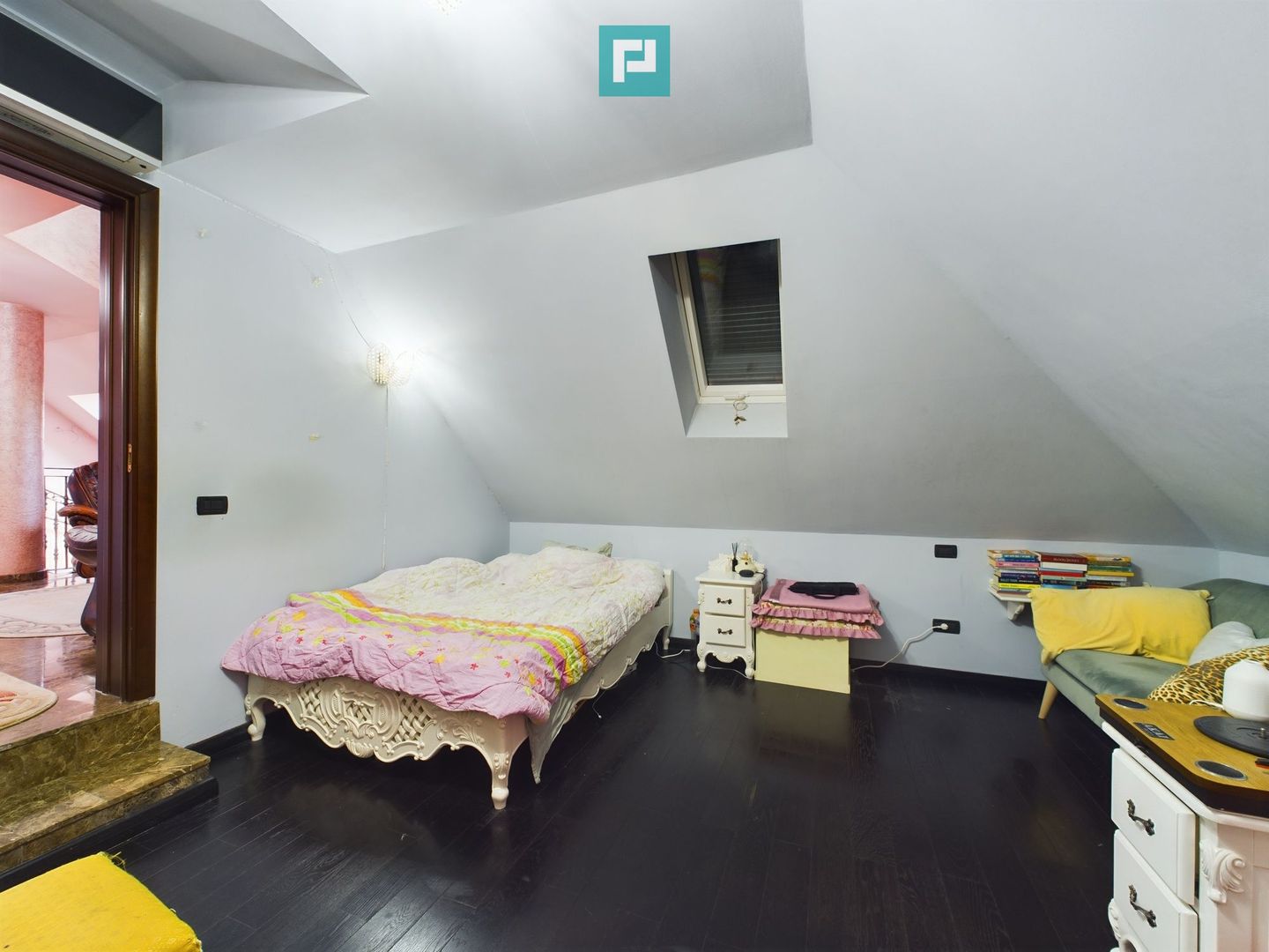 Casă individuală cu piscină în zona Ikea - Poză 14