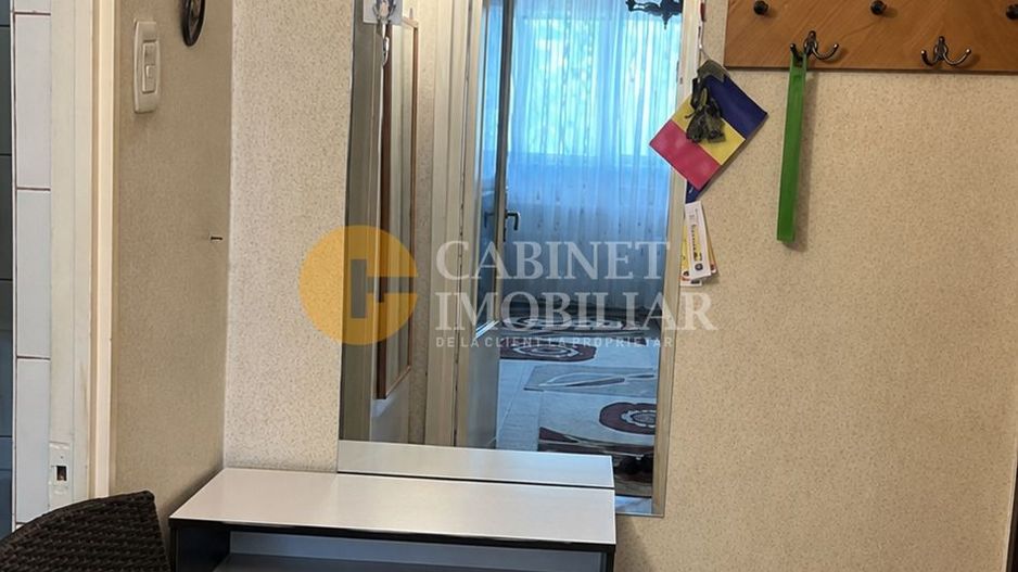 Apartament de vanzare - Poză 3