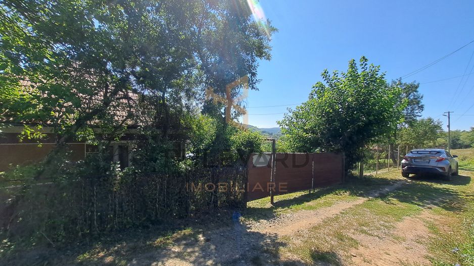 Casa cu teren de 4700 mp in Sat Zimbor, 45 km de Cluj-Napoca - Poză 17