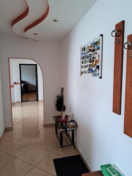 De vanzare apartament 4 camere 96 mp, Zona 13 Septembrie - Poză 3