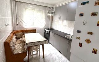 Închiriez Apartament cu 3 camere decomandat, parcare inclusă, metrou Dristor 🚗 - Poză 4