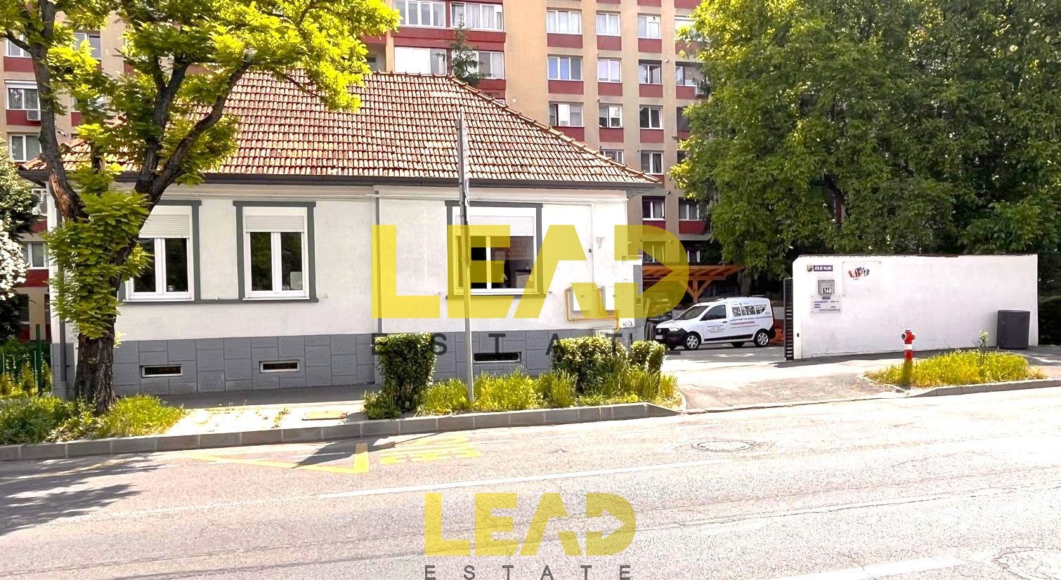 Casa renovata complet! 210 mp utili pe teren de 548 mp! - Poză 4
