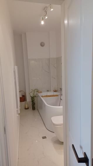 Penthouse ultracentral 4 camere, balcon panoramic, vedere Casa Poporului - Poză 8