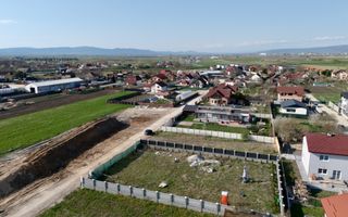 Teren intavilan | Autorizație de construcție + Avize | P + 2E + M - Poză 7