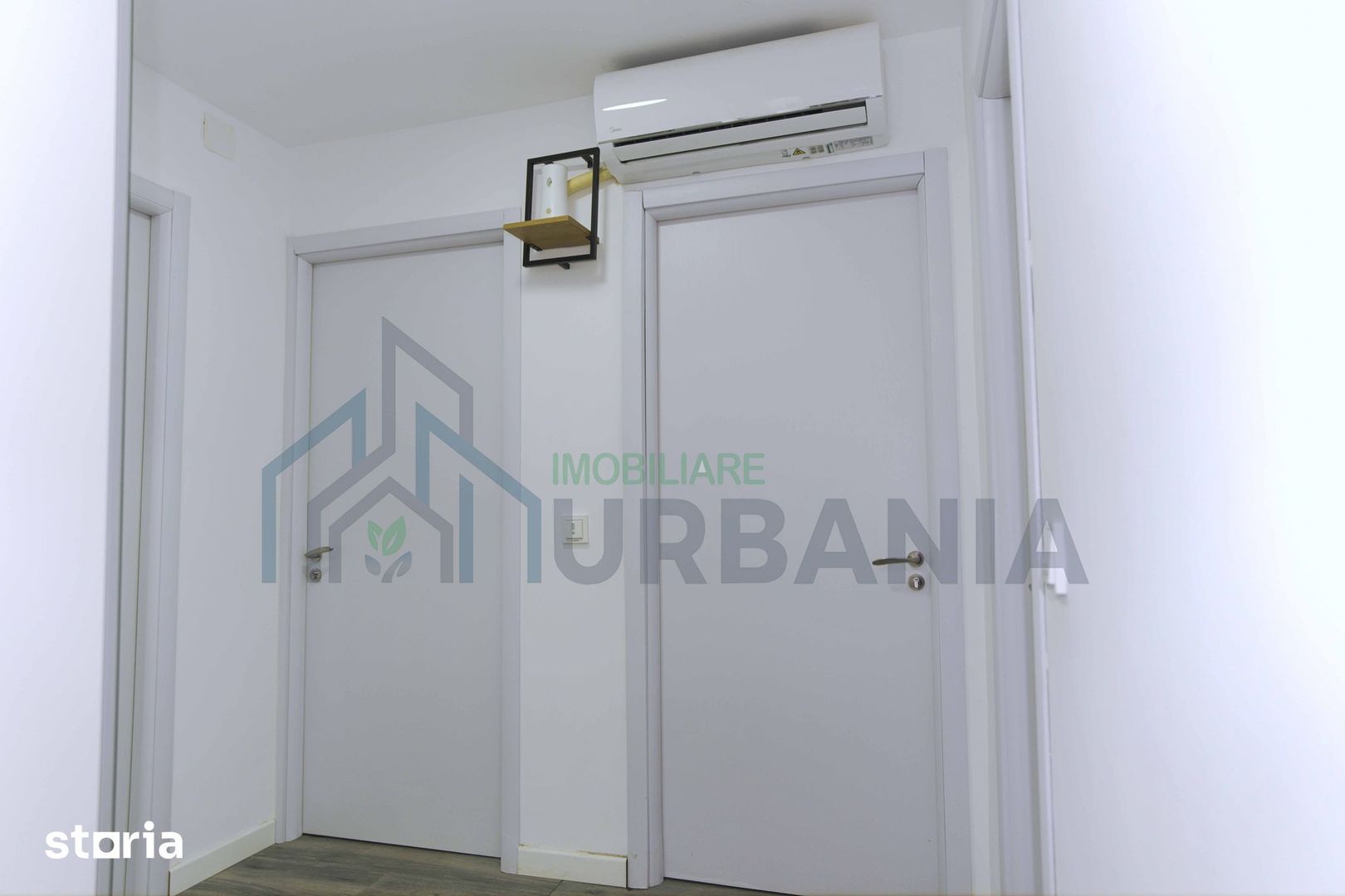Apartament spatios renovat, Podu Iloaiei - 4 camere, pret 150.000 EUR - Poză 5