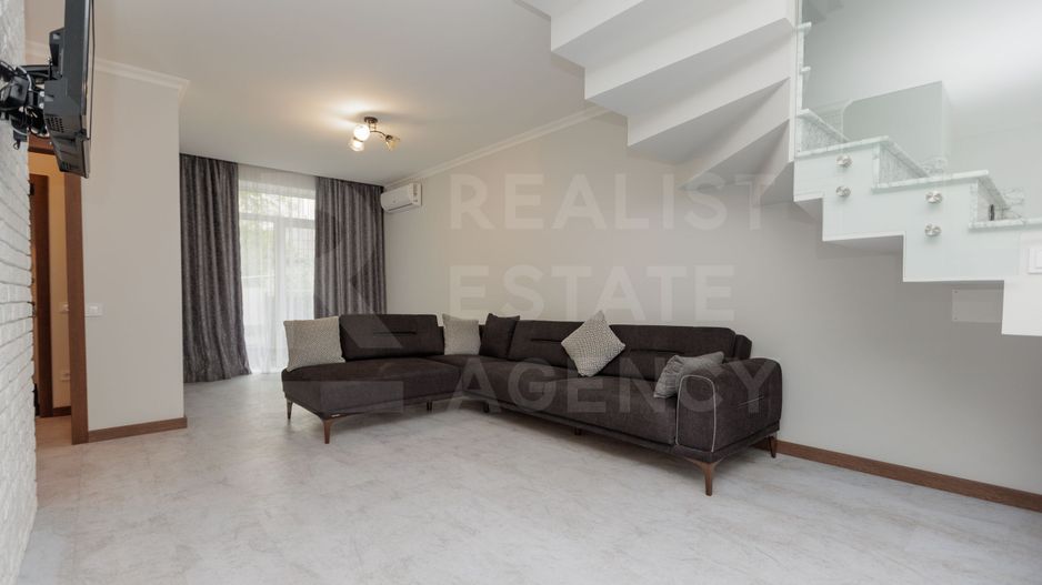 Chirie duplex, 4 camere,  str. Alexandru Marinescu Buiucani. - Poză 8