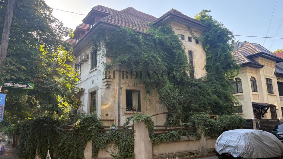 Spațiu de birouri - apartament cu 4 camere- Mansarda în vila -Kiseleff - Poză 1